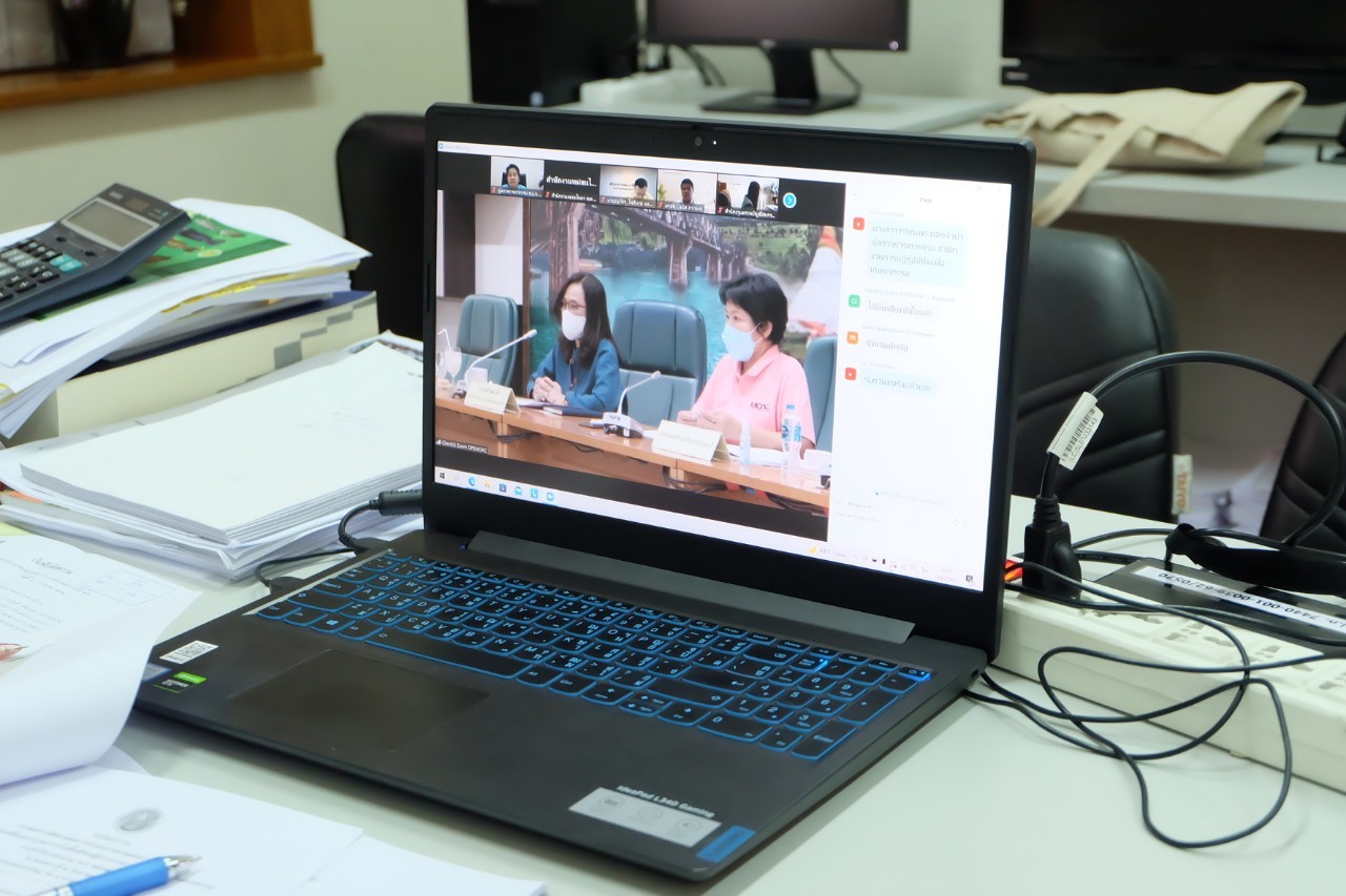 title - ผู้ตรวจราชการกรม ร่วมประชุมตรวจติดตามความก้าวหน้า ผลการดำเนินงานตามแผนการตรวจราชการและการขับเคลื่อนแบบบูรณาการ ในพื้นที่ของผู้ตรวจราชการกระทรวงเกษตรและสหกรณ์ ประจำปีงบประมาณ พ.ศ. 2565 รอบที่ 2 ของจังหวัดกาญจนบุรี ผ่านระบบการประชุมทางไกลออนไลน์ Application Zoom